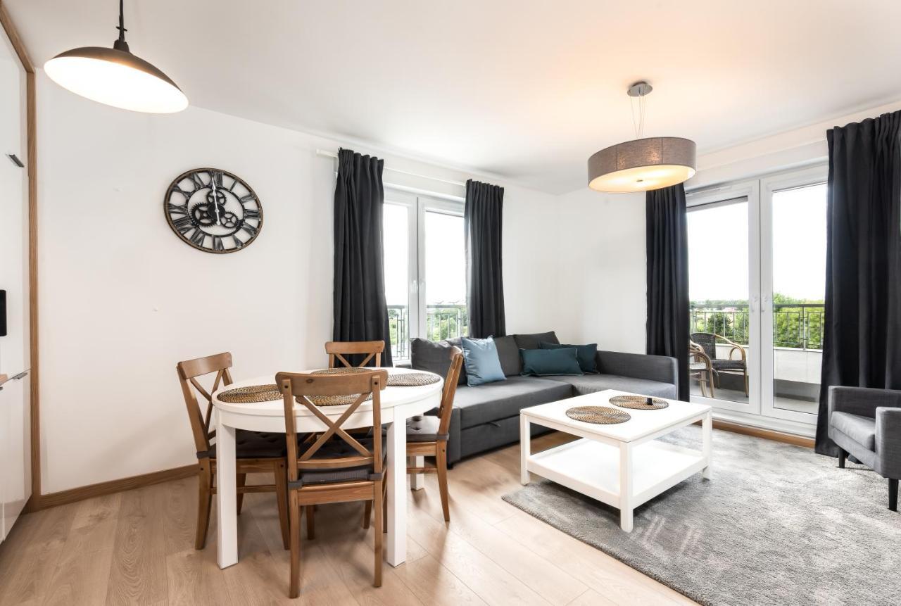 Apartament Marino Apartment อุสตรอเนียมอร์สเกีย ภายนอก รูปภาพ