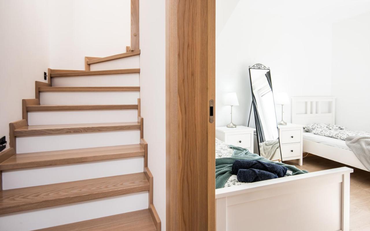 Apartament Marino Apartment อุสตรอเนียมอร์สเกีย ภายนอก รูปภาพ